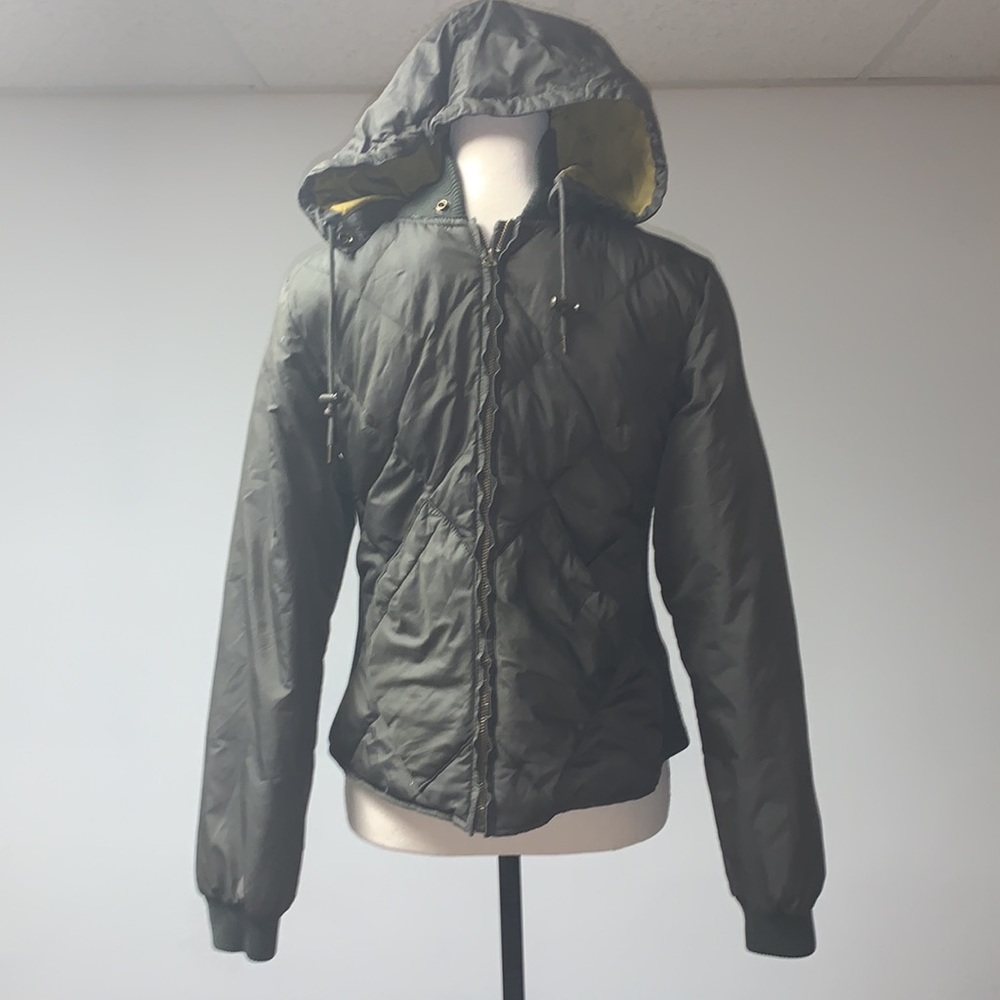 Vintage Eddie Bauer Women’s Puffer Jacket Medium